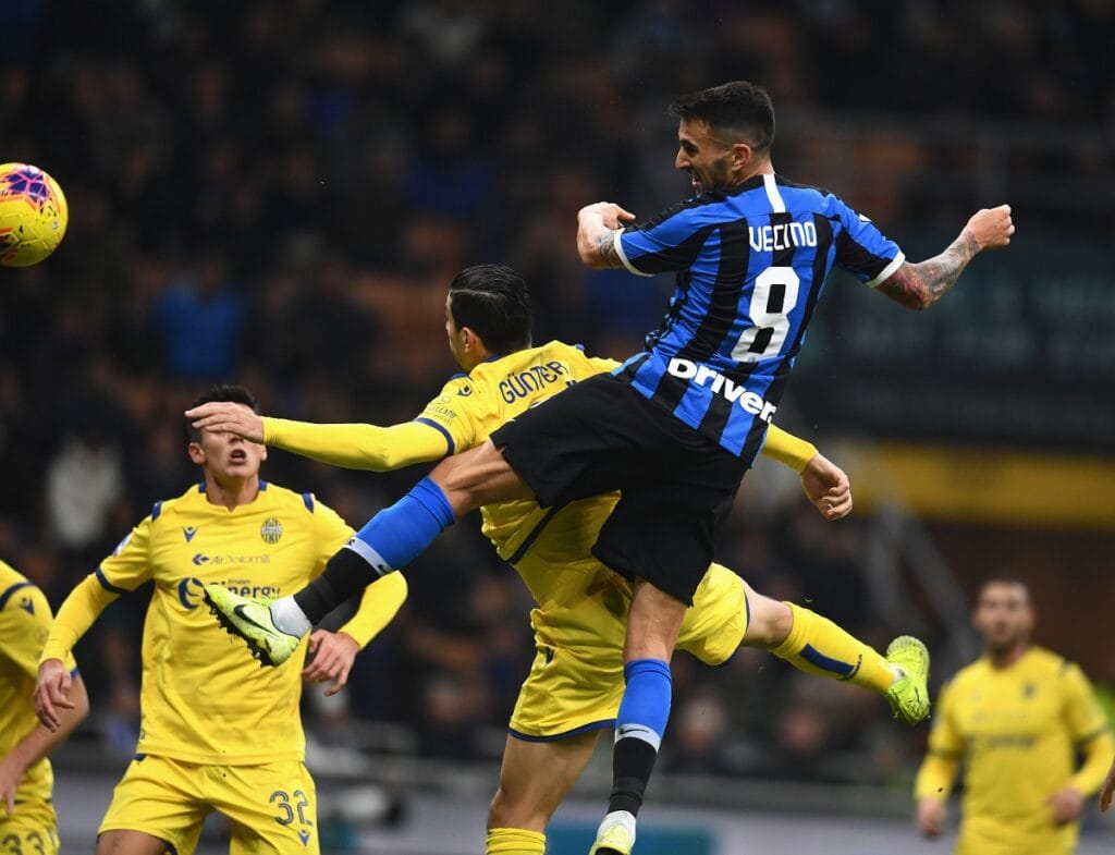 Inter Milan chiến thắng thuyết phục trước Verona