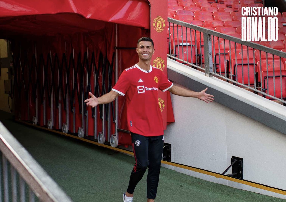 Những hình ảnh đầu tiên của Ronaldo tại sân Old Trafford