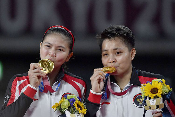 Indonesia giành HCV cầu lông đôi nữ đầu tiên tại Olympic