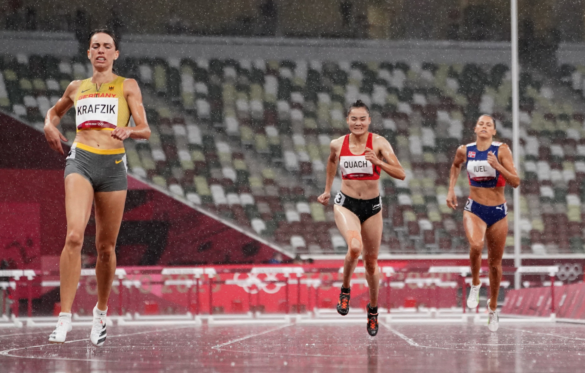 Quách Thị Lan bị loại tại bán kết 400m vượt rào nữ